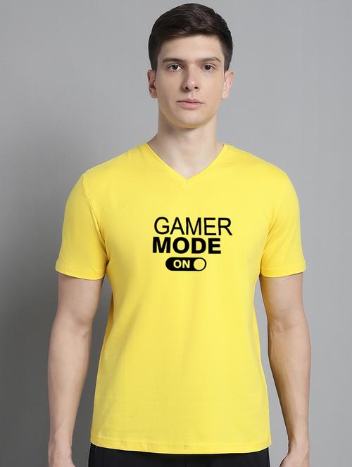 men v-neck graphic chest print t-shirt - 20312193 - Standard Image - 0
