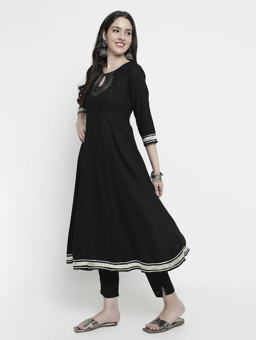 women three quarter sleeve kurta pant with dupatta set - 20316227 - Standard Image - 1