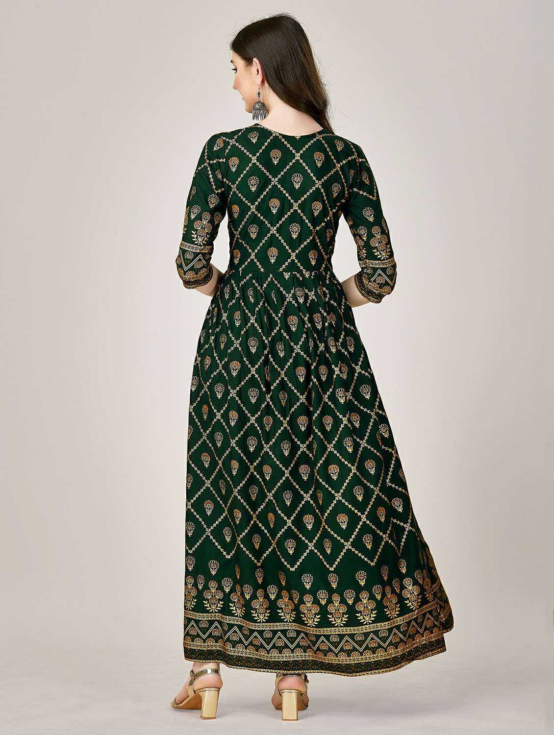 women green round neck anarkali kurta - 20317938 -  Standard Image - 1