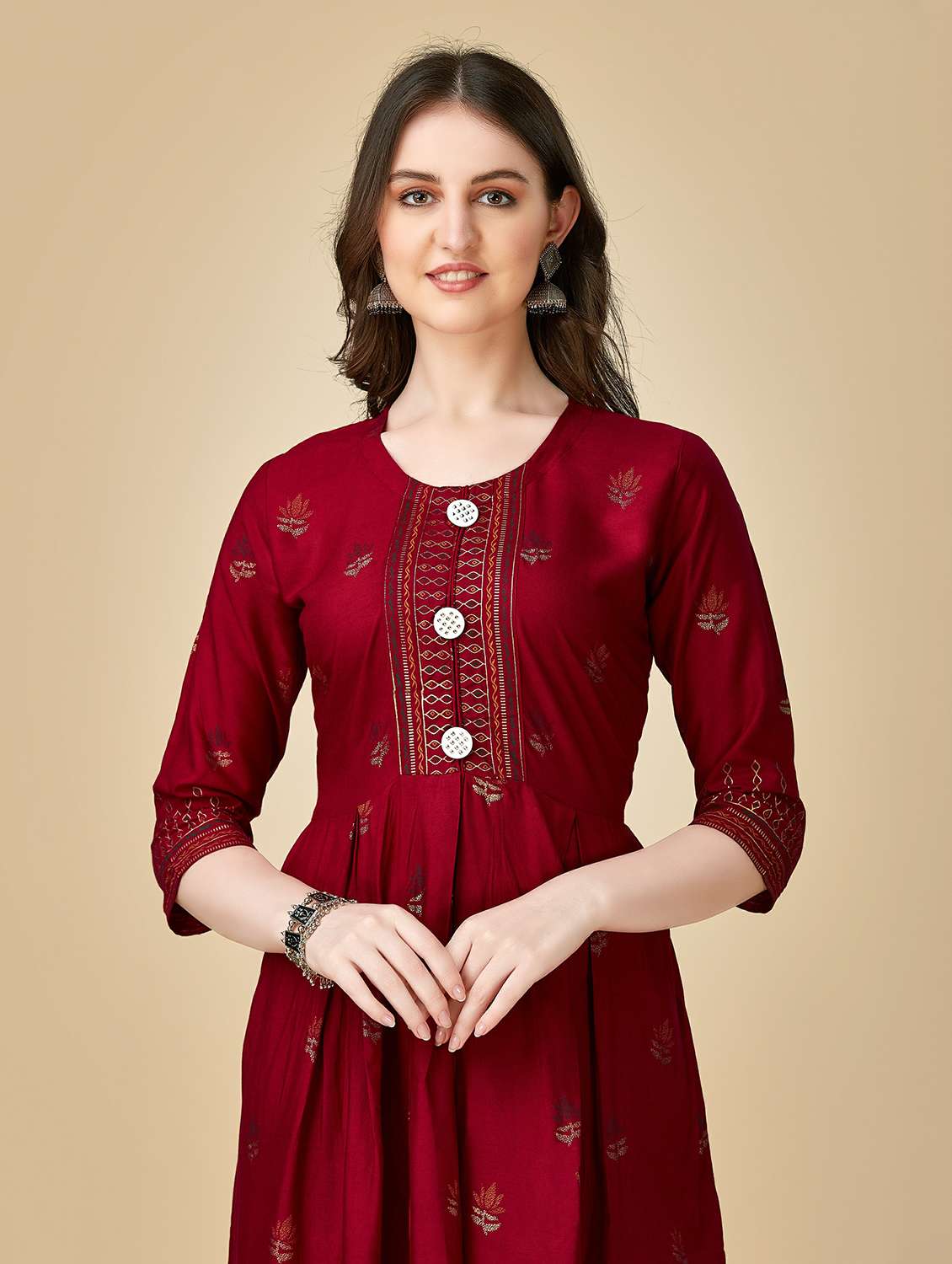 women maroon round neck anarkali kurta - 20317939 -  Standard Image - 4