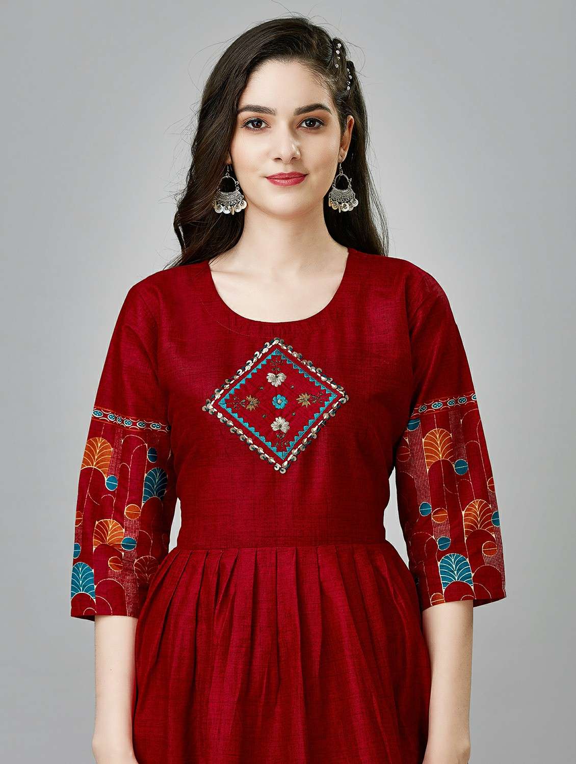 women maroon solid round neck anarkali kurta - 20317949 -  Standard Image - 4