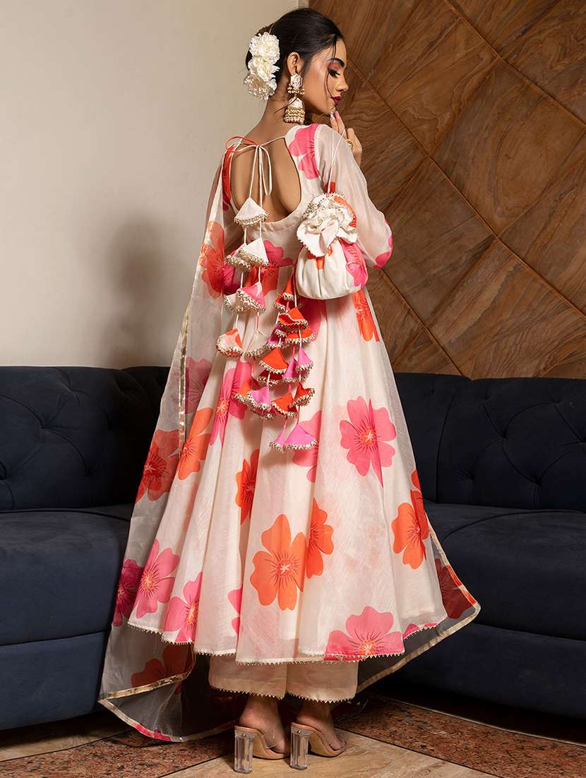 women floral printed kurta dupatta set - 20322894 -  Standard Image - 1