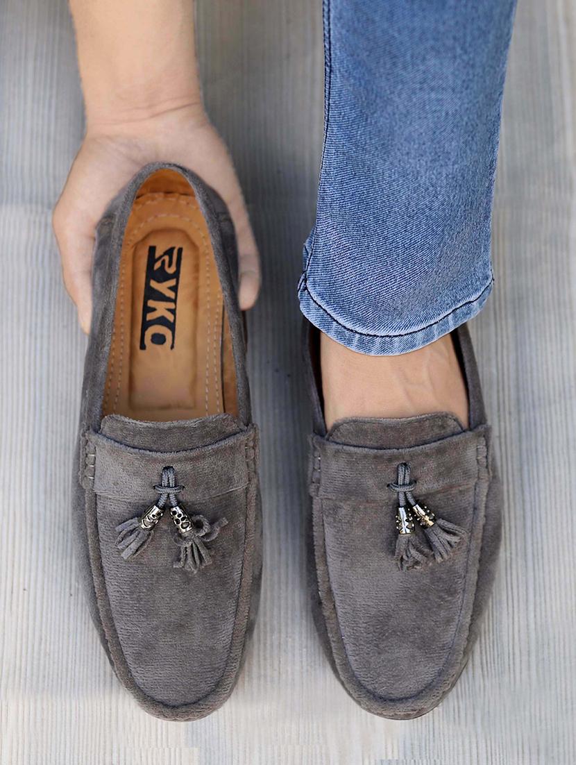 men slip on tassle detailing loafers - 20322969 - Standard Image - 1