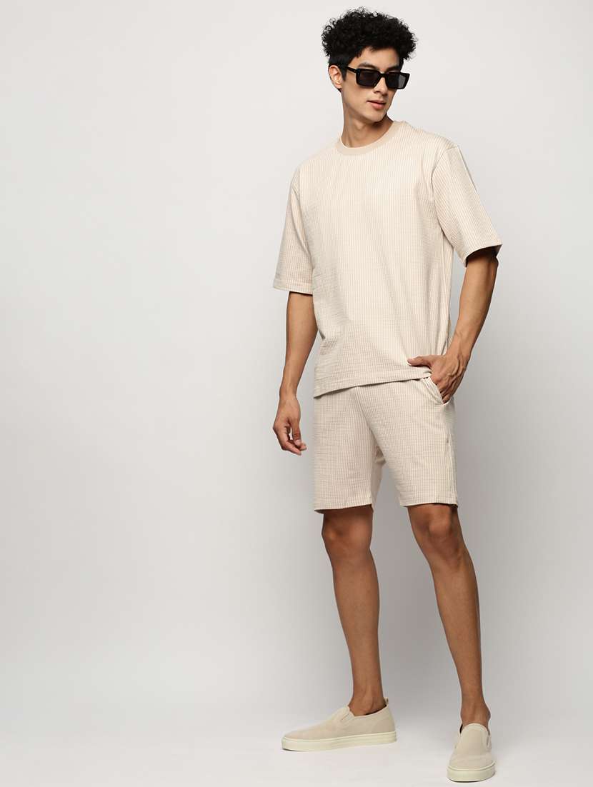 men round neck shorts & t-shirt co-ord set - 20325262 - Standard Image - 4