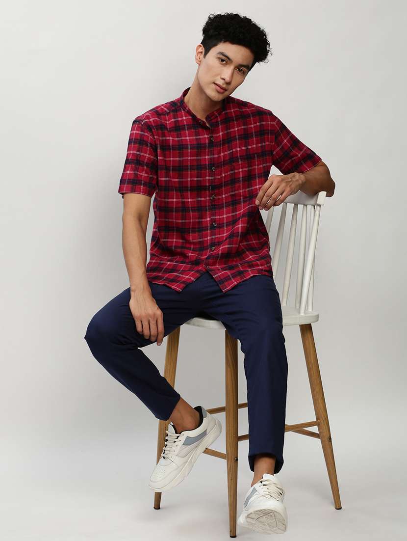 mens checks casual shirt - 20325514 - Standard Image - 4