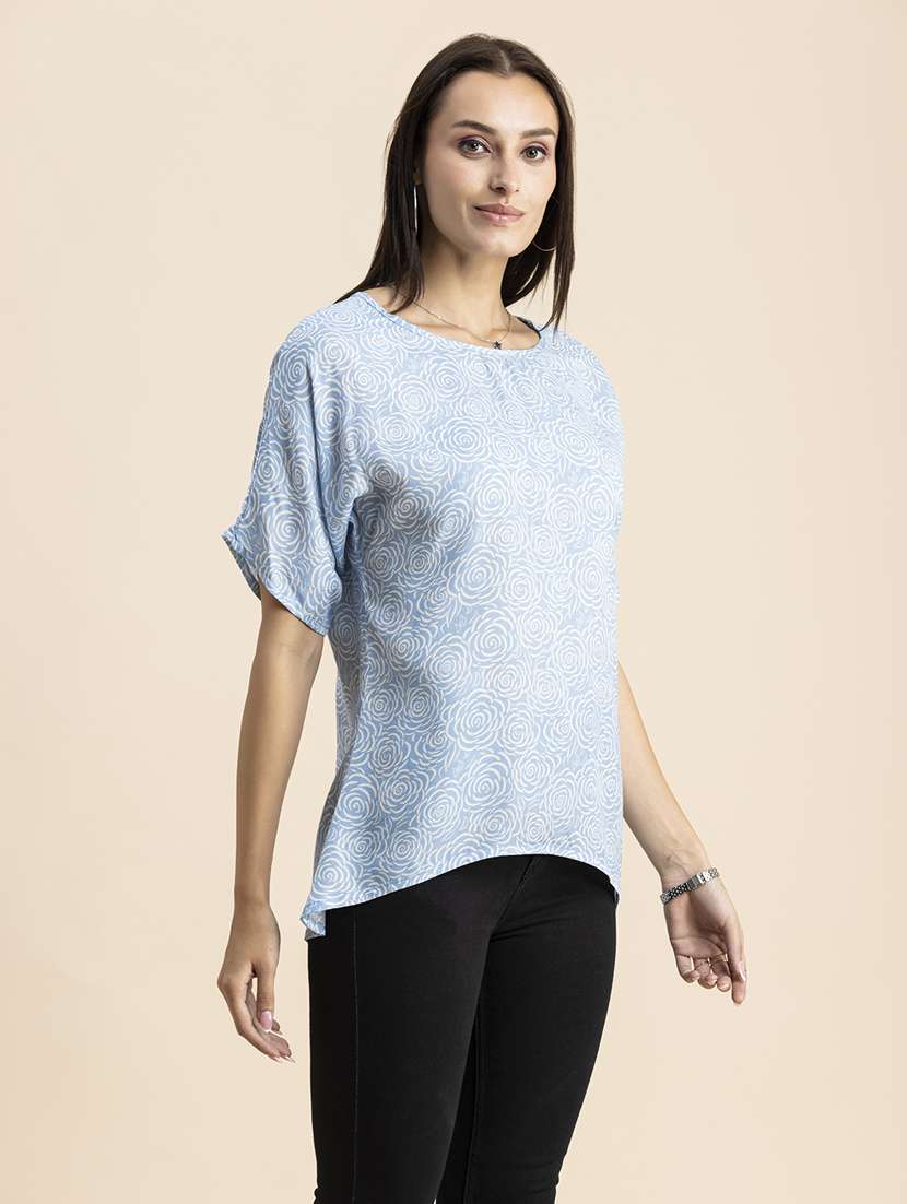 light blue floral high-low top - 20325801 -  Standard Image - 1