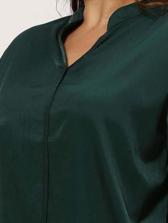 bottle green solid boxy top - 20325895 -  Standard Image - 4