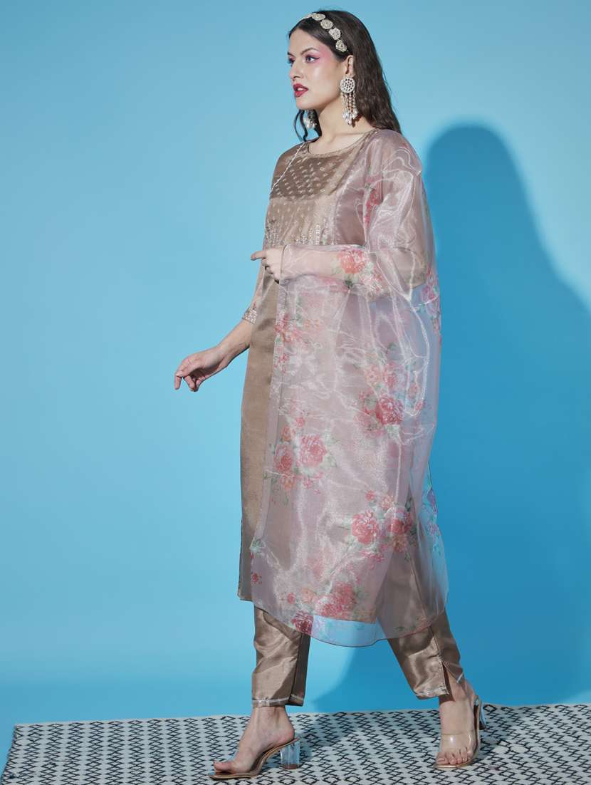 women three quarter sleeve kurta pant with dupatta set - 20329908 -  Standard Image - 1