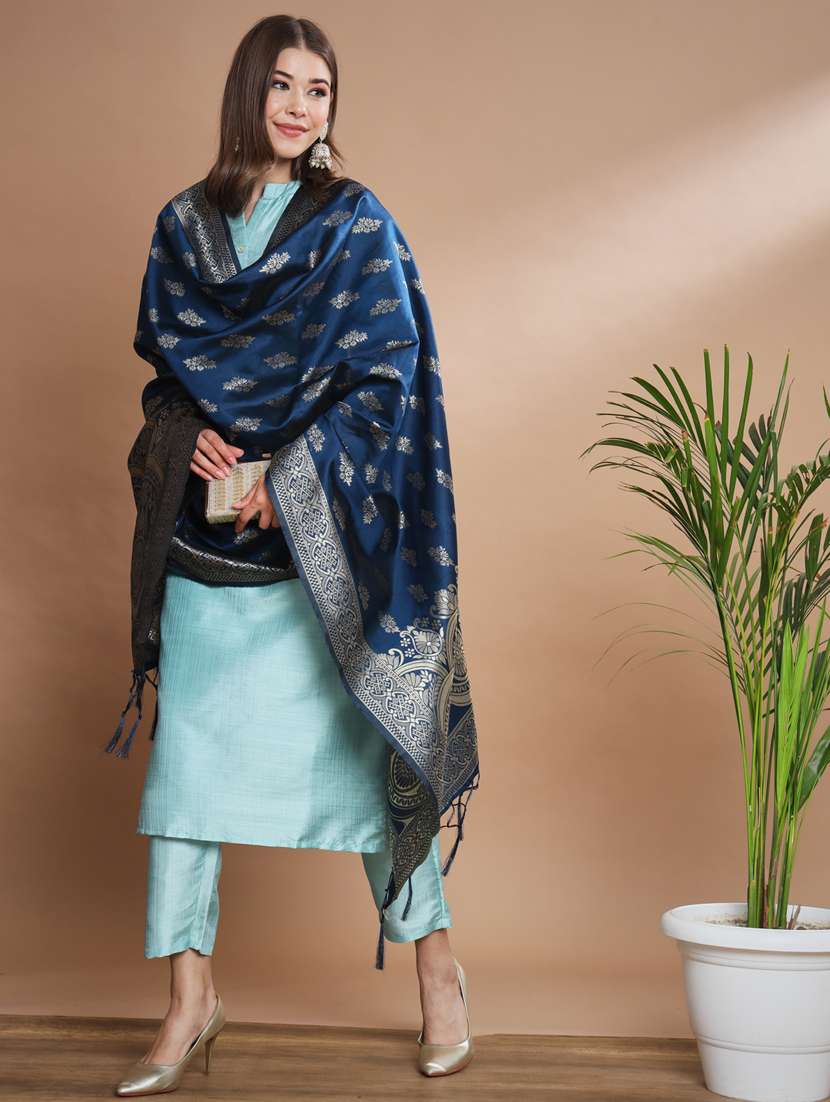 women self design kurta pant set with dupatta