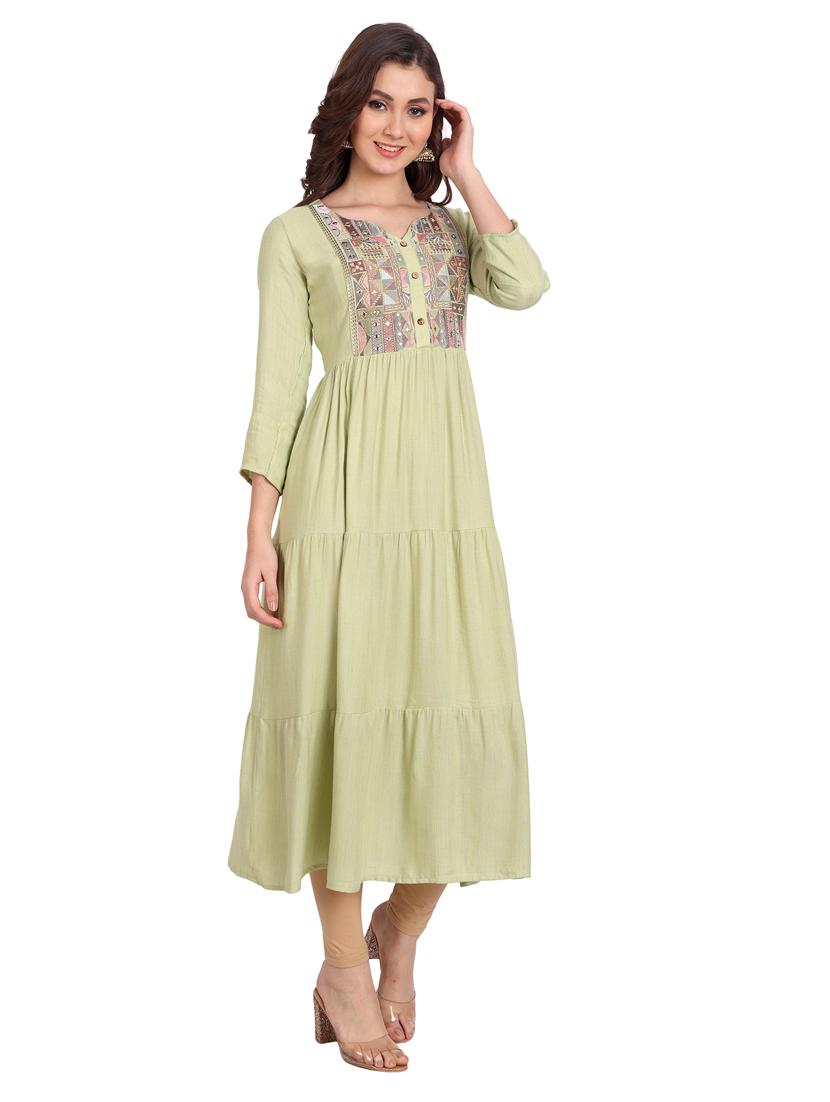 women green notch neck tiered kurta - 20331542 - Standard Image - 1