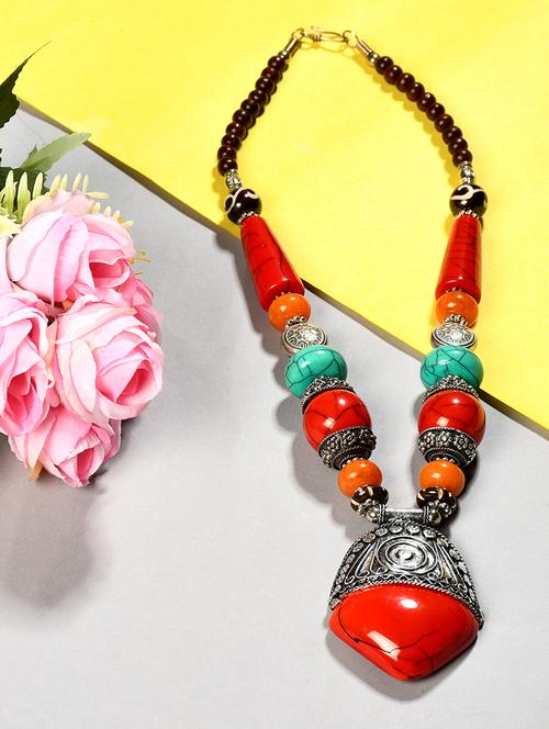 red metal long necklace - 20331727 - Standard Image - 0