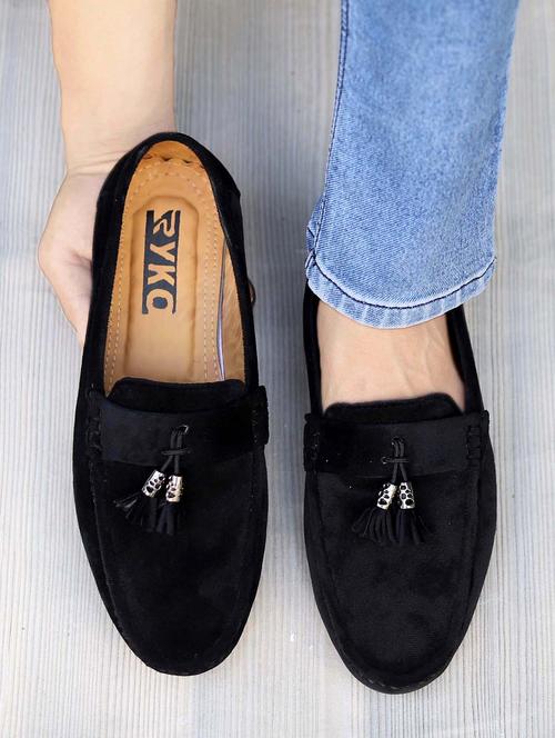 men slip on tassel detailed loafers - 20333426 -  Standard Image - 0