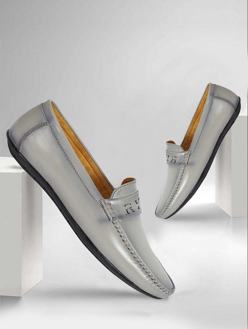 men solid silver slip on loafer - 20333430 -  Standard Image - 0
