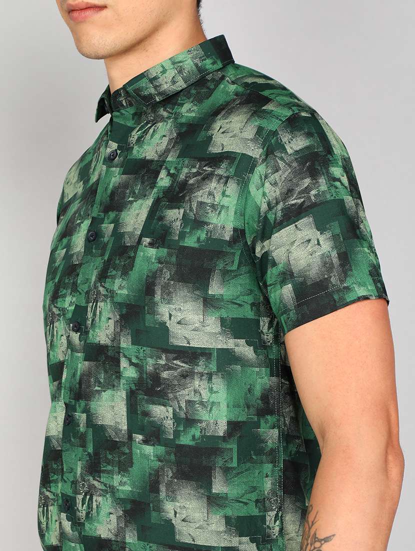 men green printed shirt collar casual shirt - 20333455 -  Standard Image - 4