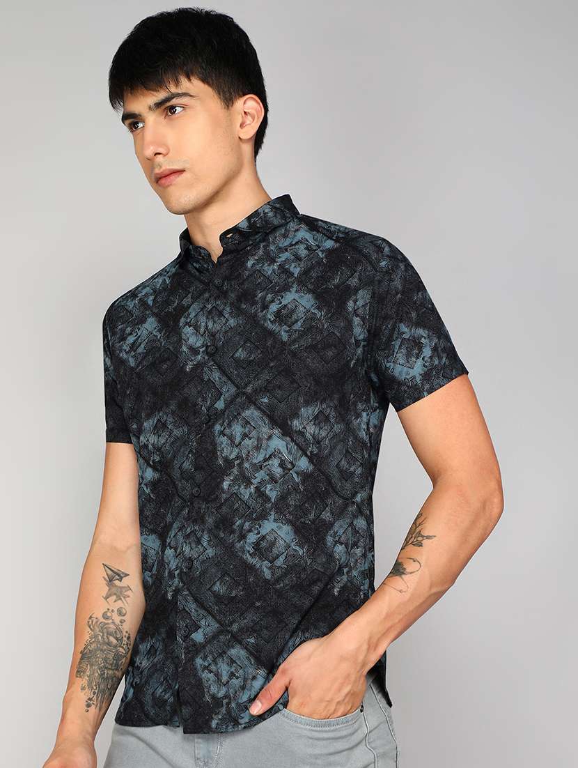 men black printed viscose casual shirt - 20333469 -  Standard Image - 1