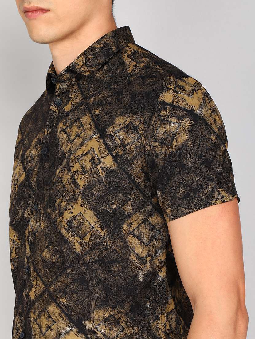 men black printed viscose regular shirt - 20333470 -  Standard Image - 4