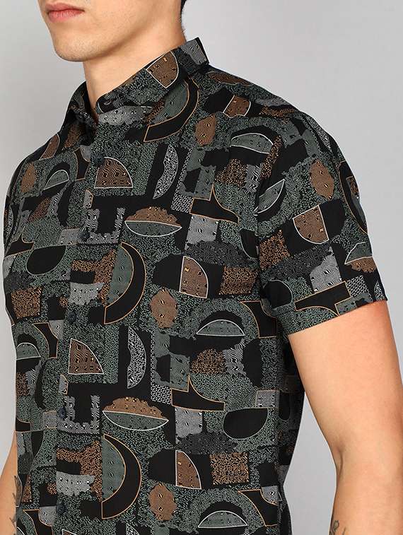 men black printed viscose regular shirt - 20333473 -  Standard Image - 4
