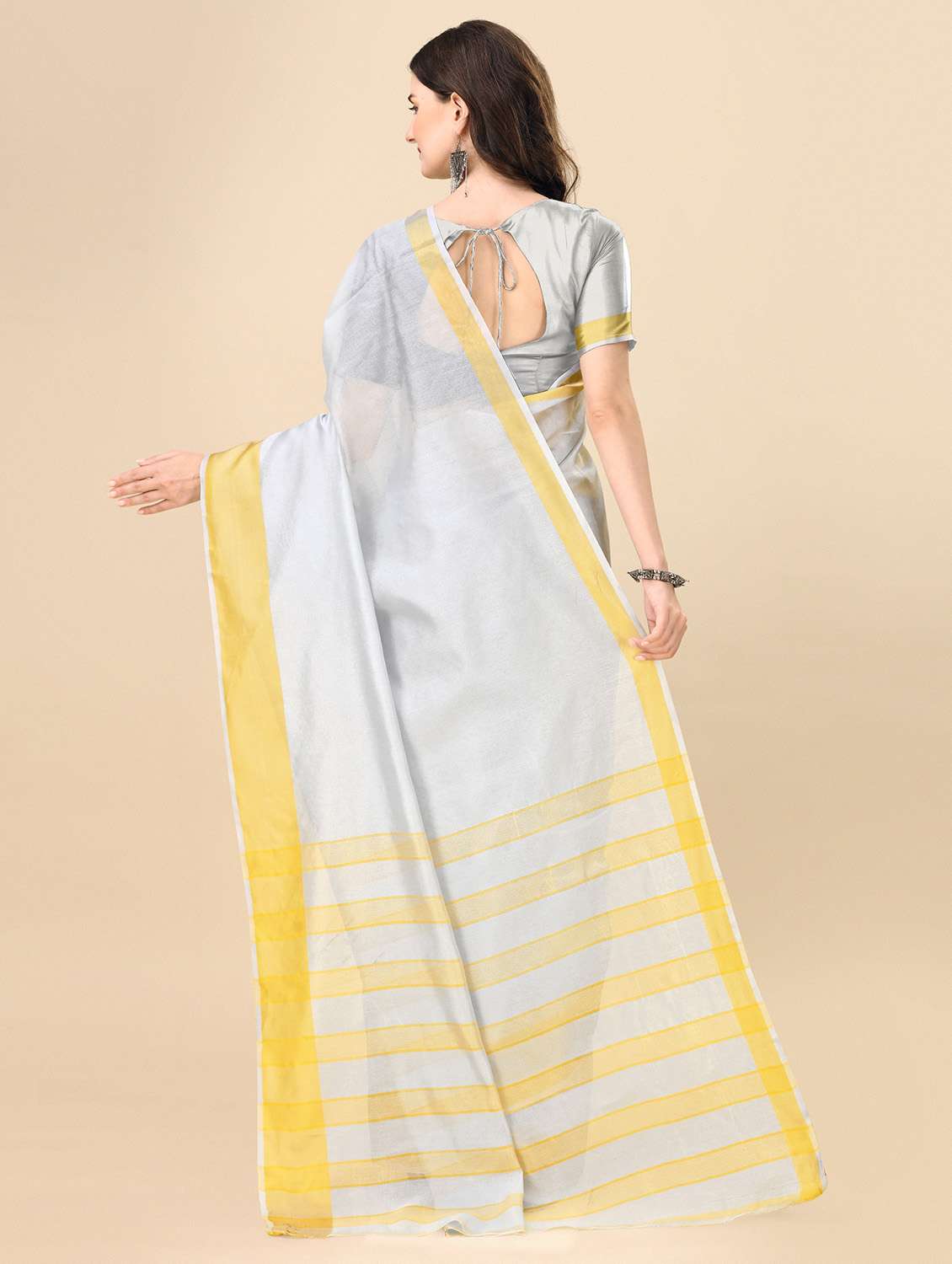 women's bordered royal blue colored saree with blouse - 20335990 -  Standard Image - 1