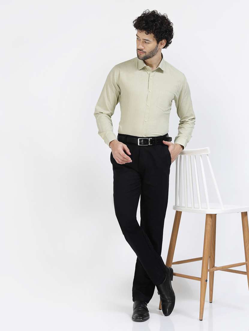 mens solids formal shirt - 20342336 - Standard Image - 4
