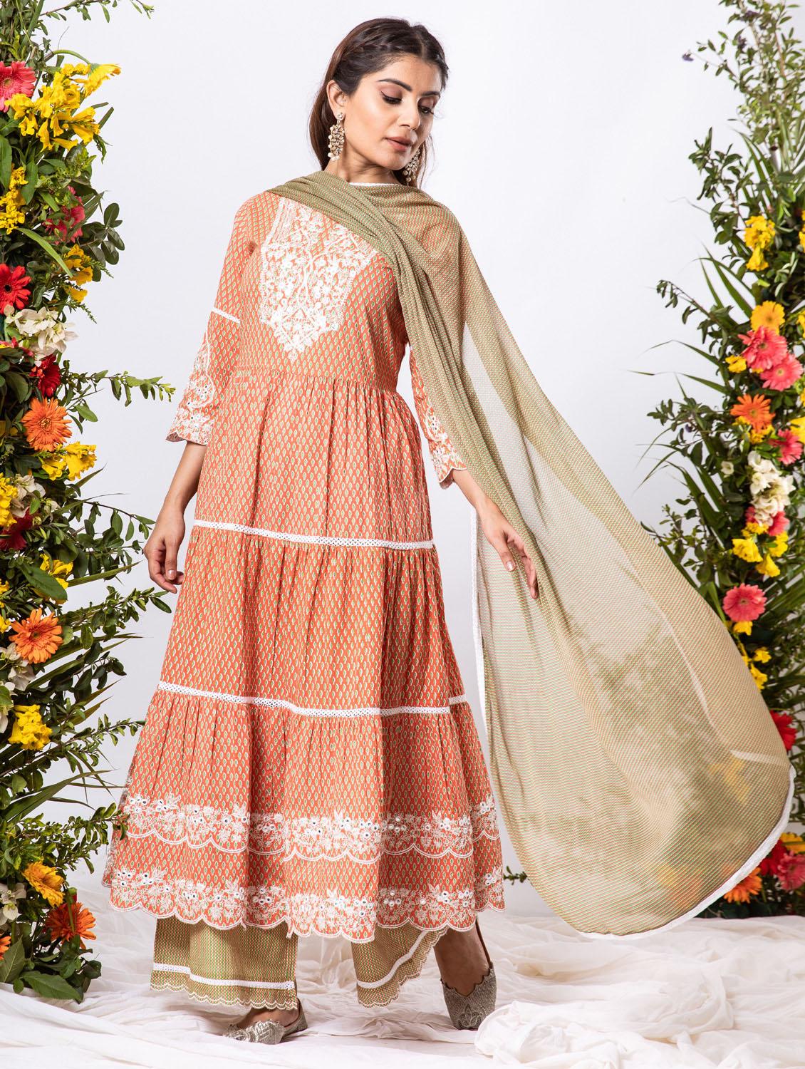 orange three quarter sleeve kurta dupatta set - 20349673 -  Standard Image - 1