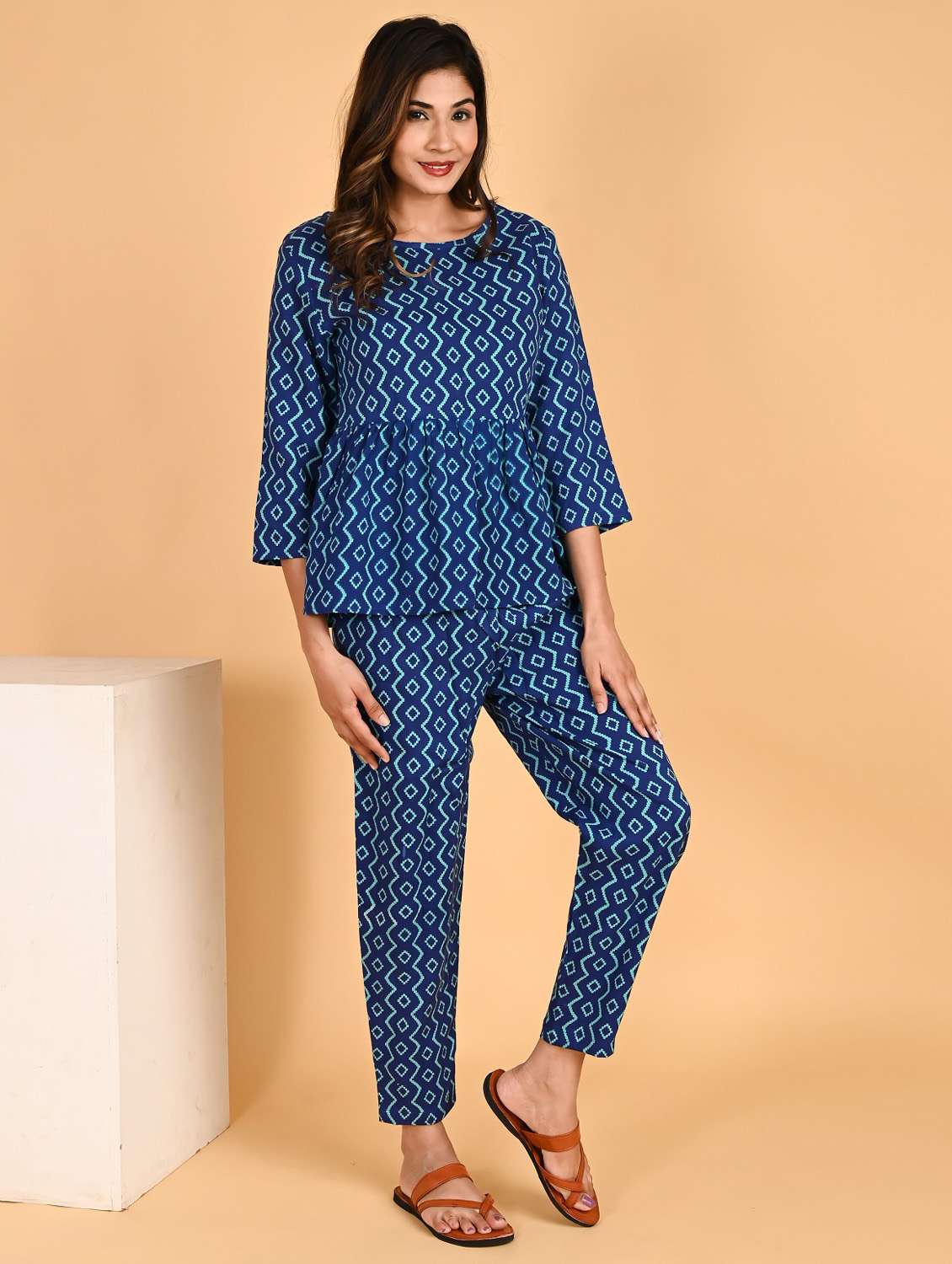 women round neck printed top and trouser co-ord set - 20350231 - Standard Image - 1