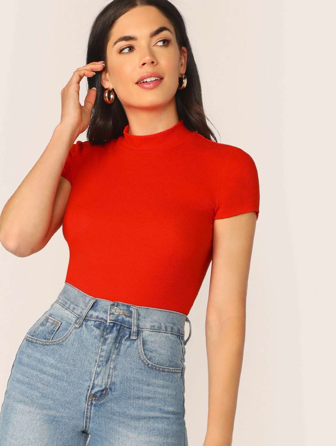 women solid red slim fit top