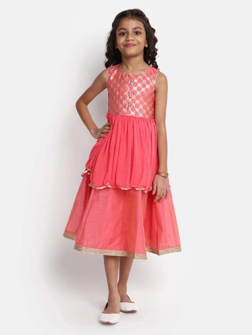 girls round neck sleeveless frock