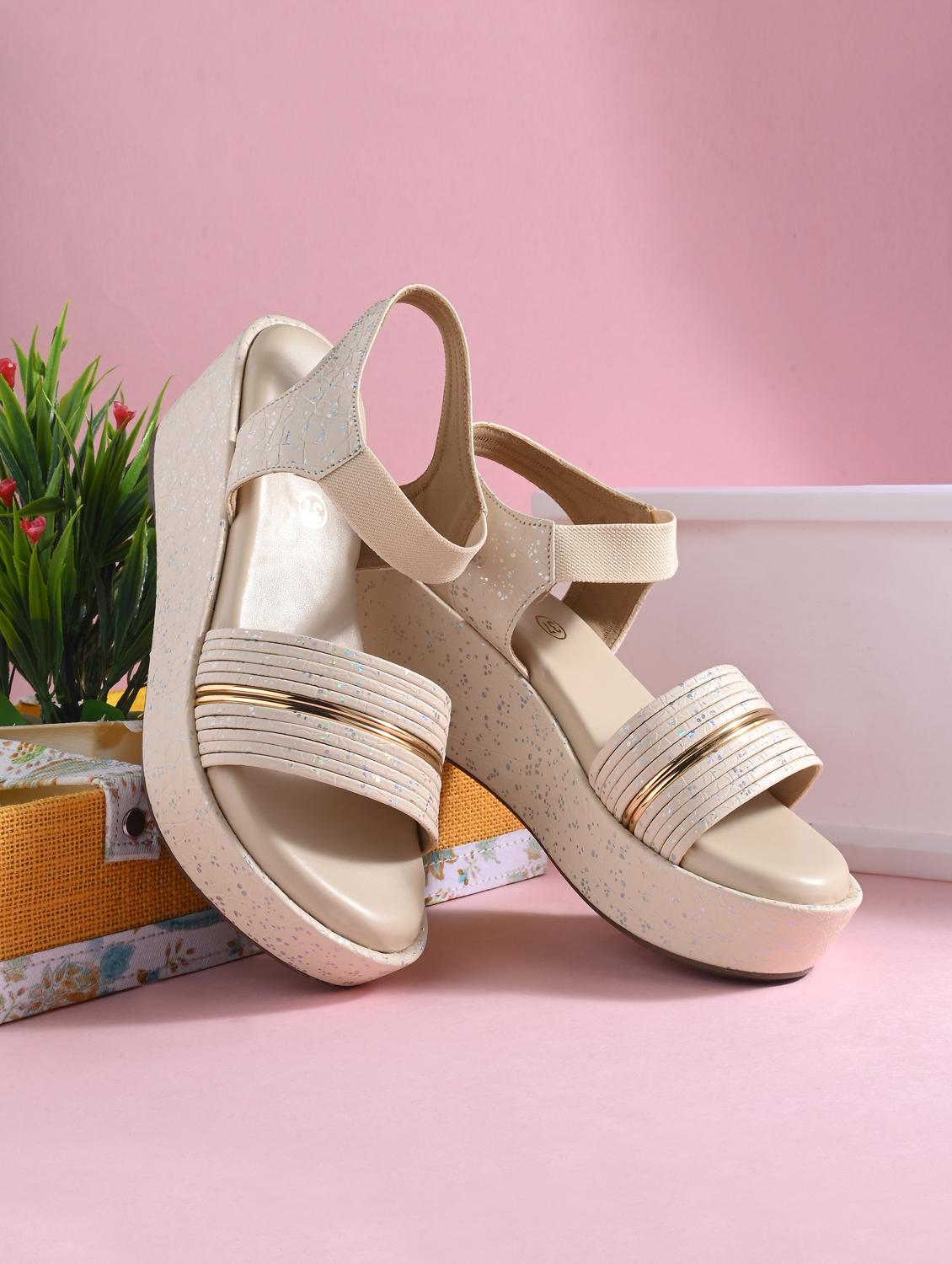 women wedges - 20363865 - Standard Image - 4