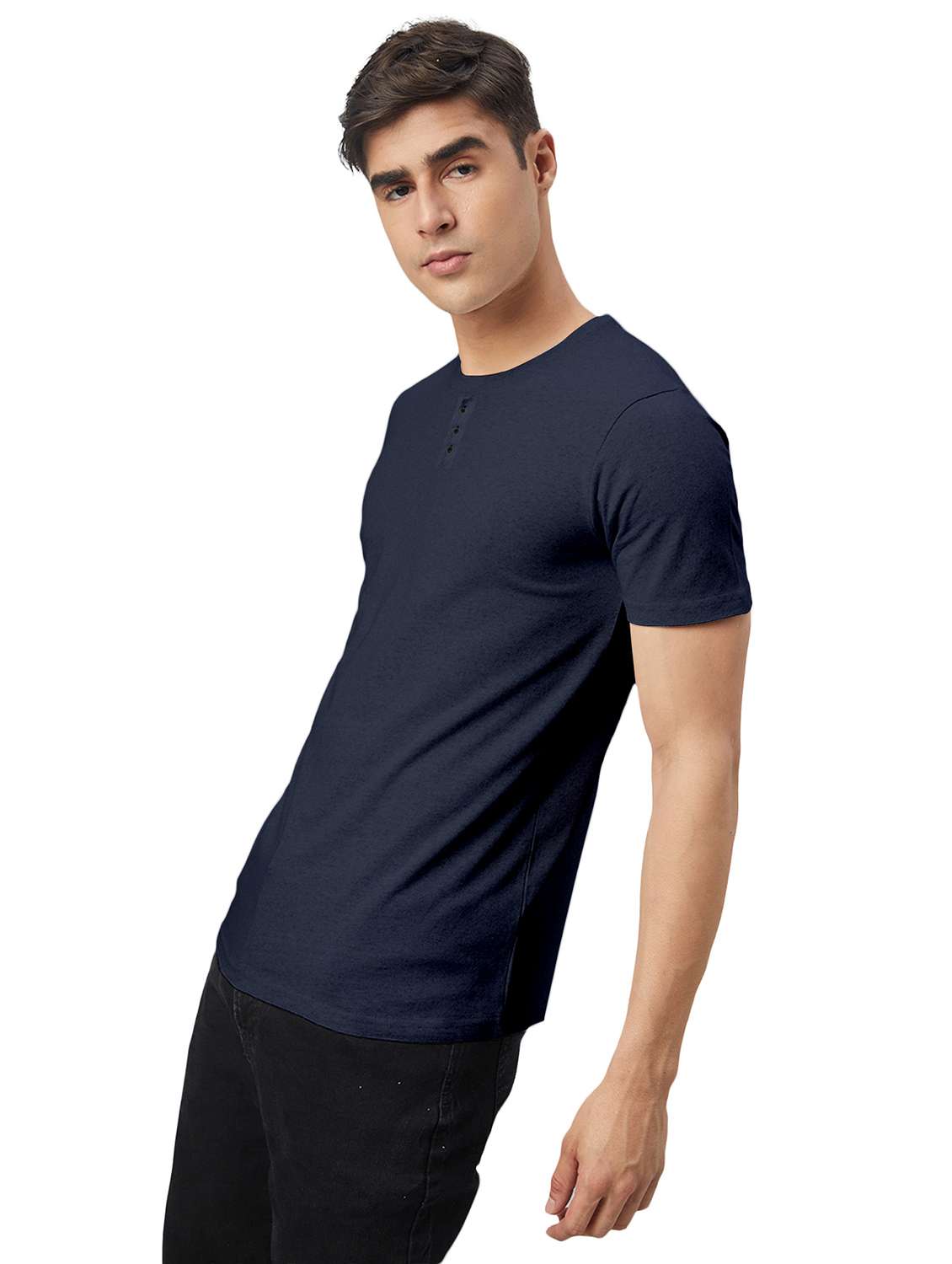 men round neck plain t-shirt - 20367754 -  Standard Image - 1