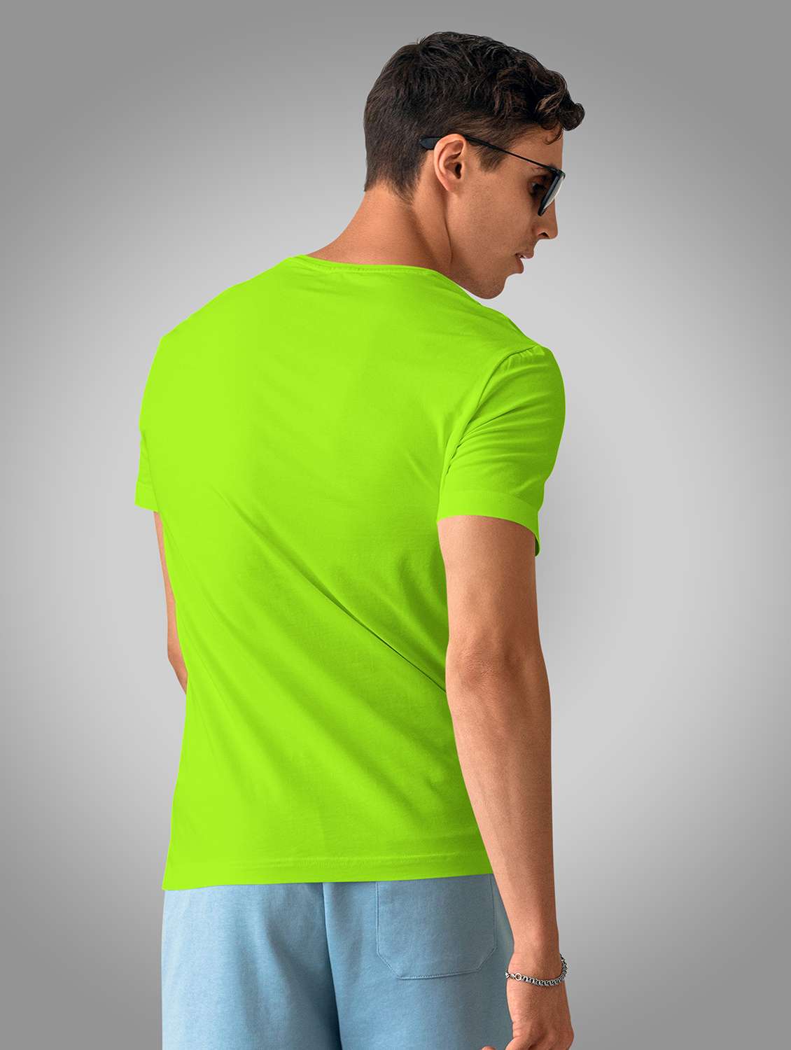 green short sleeve front print t-shirt - 20367887 -  Standard Image - 1