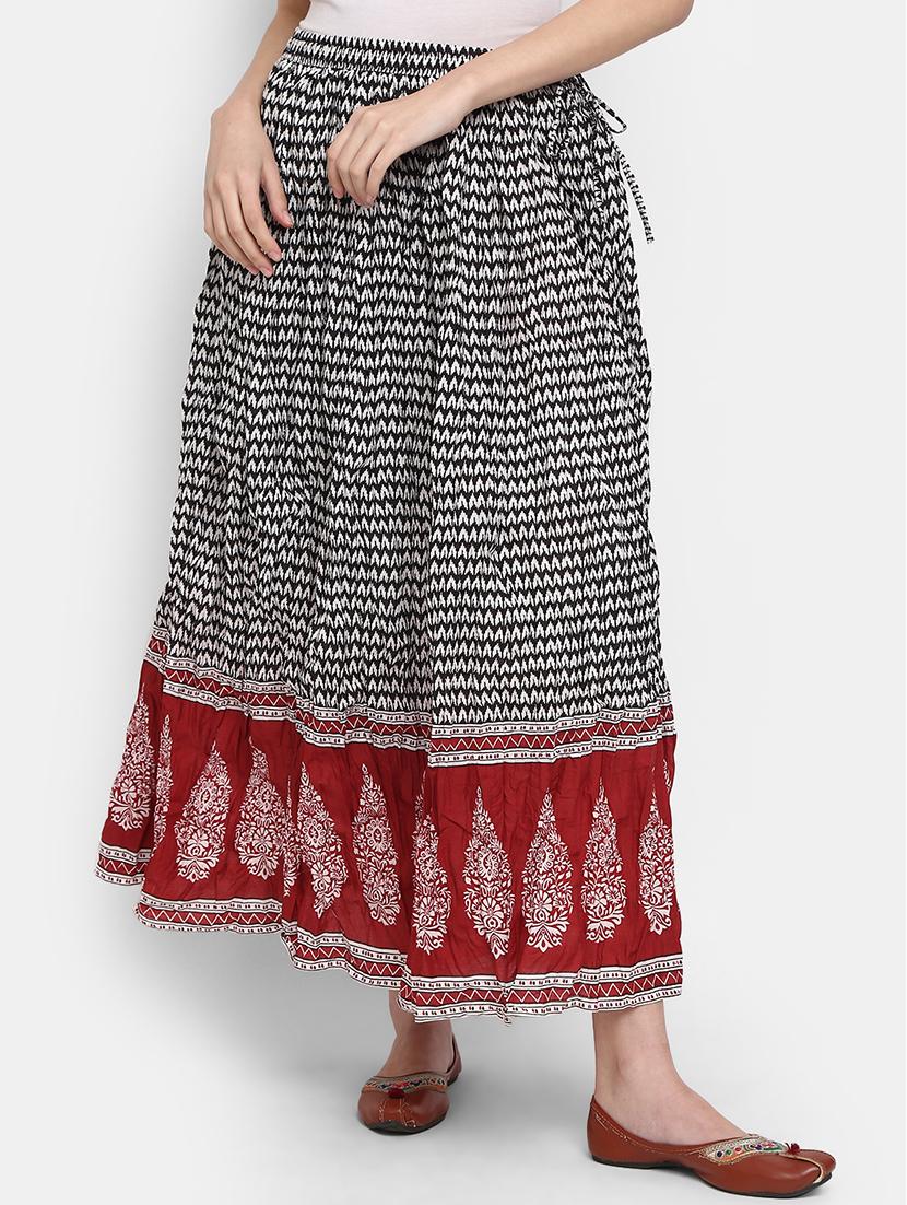 black flared long skirt