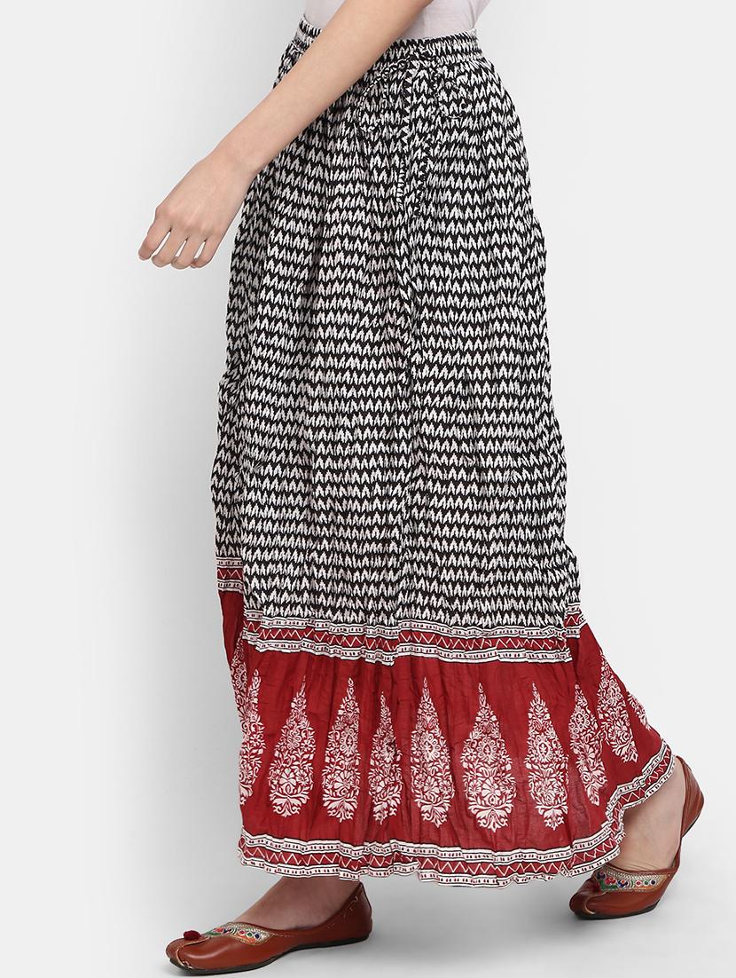black flared long skirt - 20368830 -  Standard Image - 1