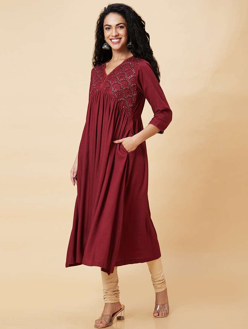 women maroon viscose a-line kurta - 20375074 -  Standard Image - 1