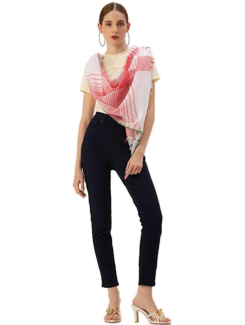 handwoven white with red stripes and green selvedge cotton scarf - 20376780 -  Standard Image - 1