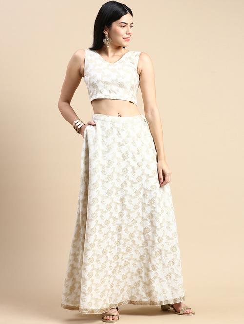women self design off white brocade sleeveless blouse - 20376835 - Standard Image - 0
