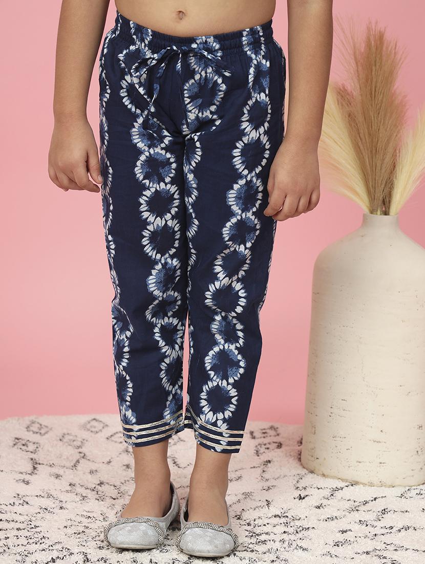 girl blue printed gota with work suit set - 20381554 - Standard Image - 4
