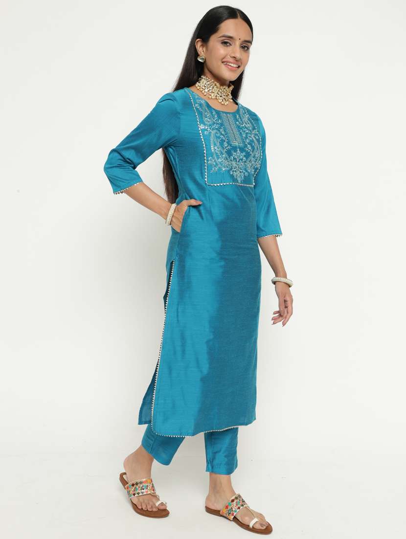 women three quarter sleeve kurta pant with dupatta set - 20381861 -  Standard Image - 1