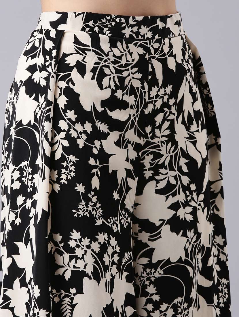 black floral top and palazzos co-ord set - 20382967 -  Standard Image - 6