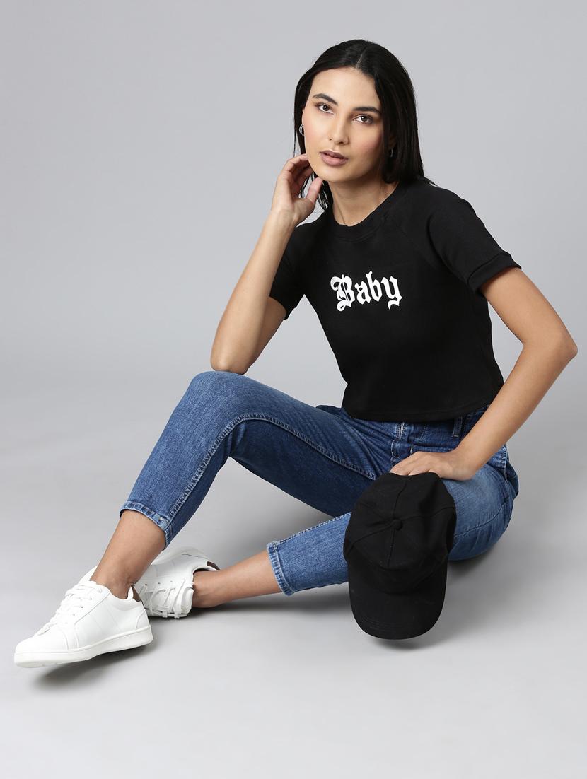 women's chest print crew neck t-shirt - 20382995 - Standard Image - 4