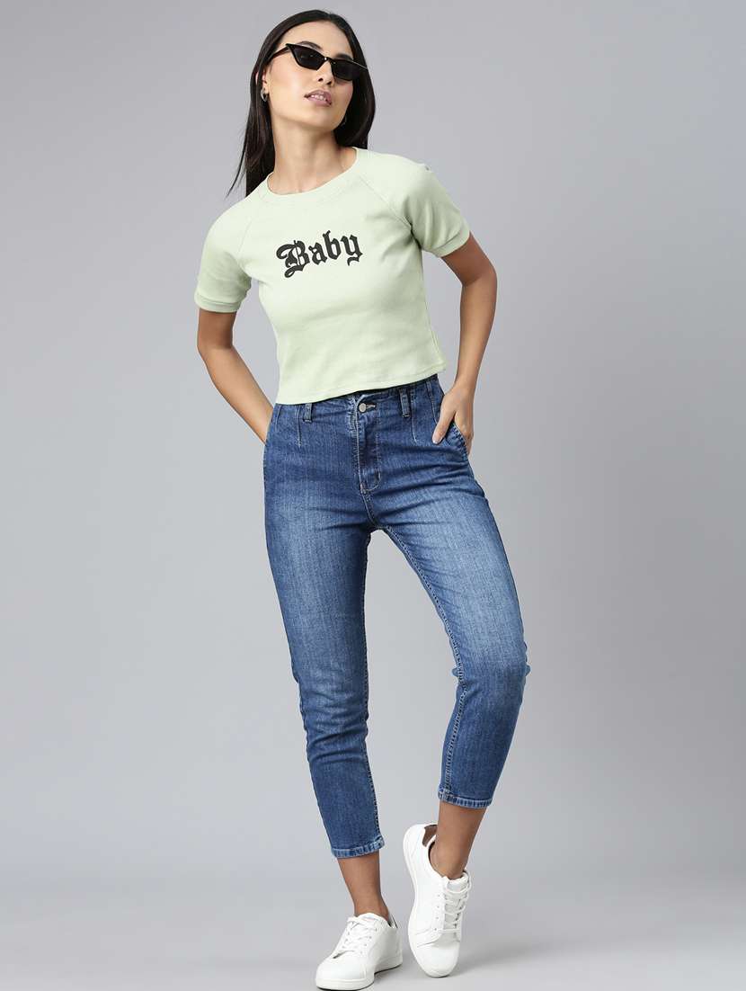 Women's Chest Print Round Neck T-shirt - 20382996 -  Standard Image - 4