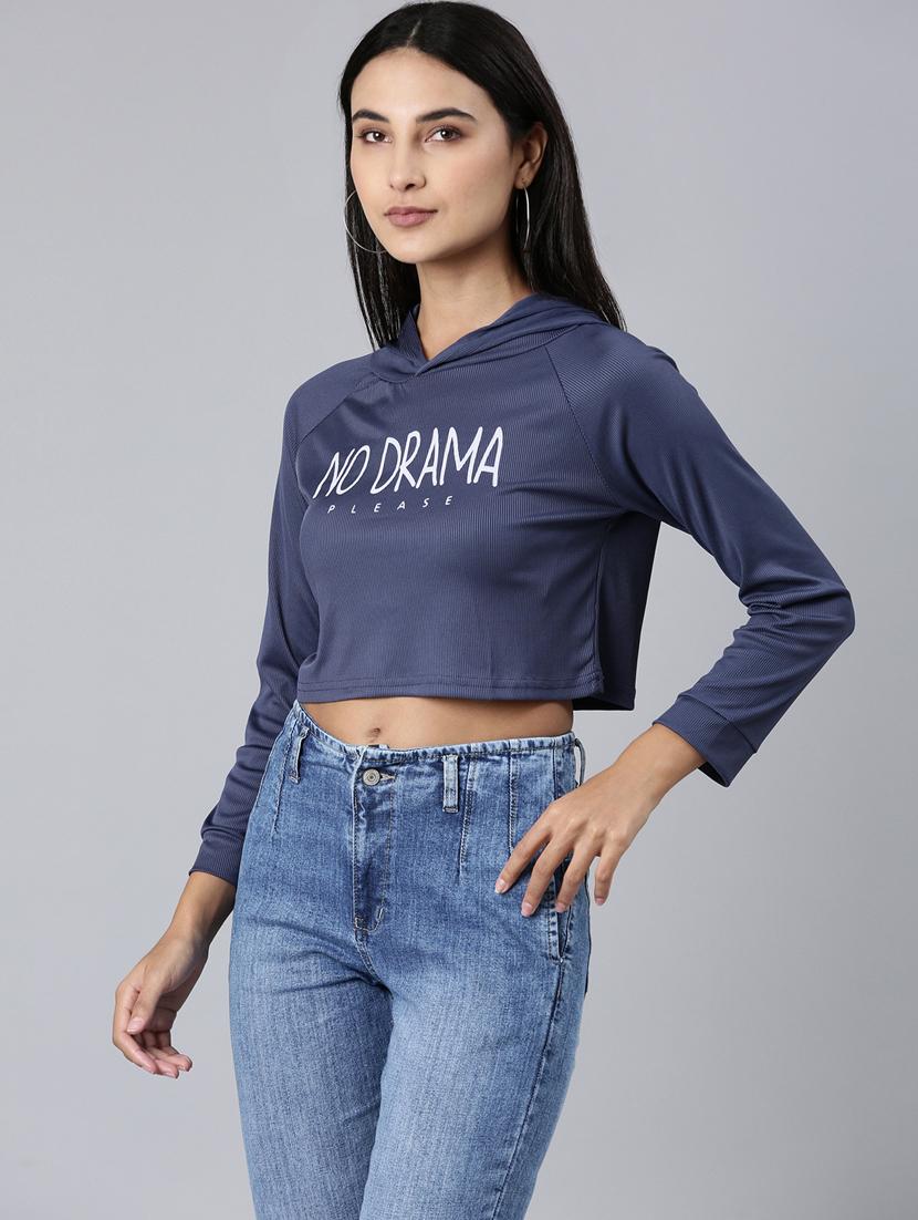 women typography print hooded navy blue cotton crop t-shirt - 20383015 - Standard Image - 1