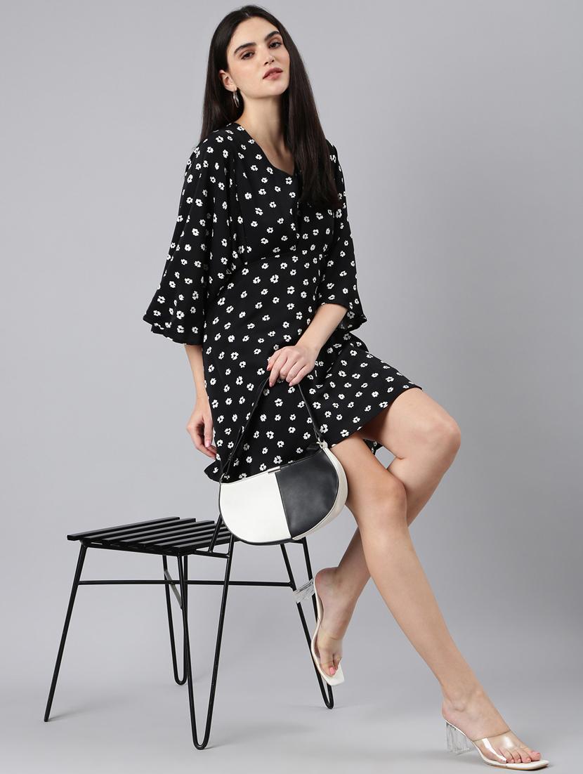 black floral print a-line dress - 20383346 - Standard Image - 4