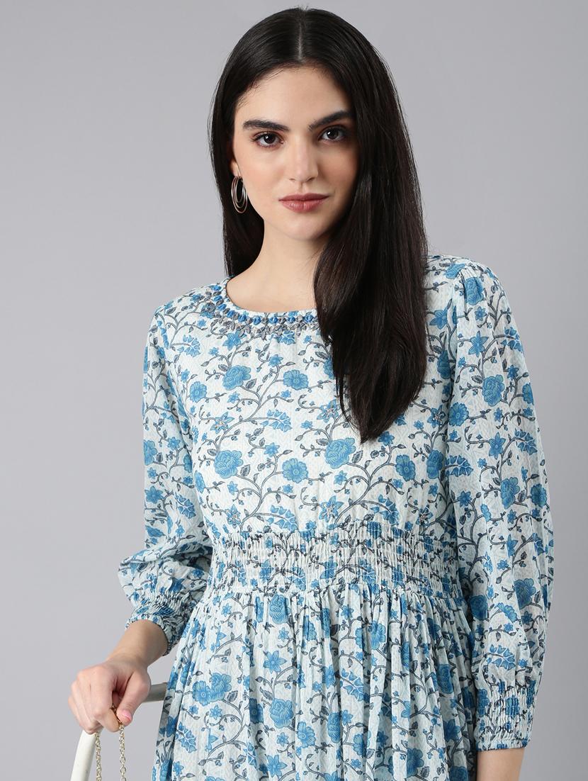 light blue floral tiered dress - 20383369 - Standard Image - 4