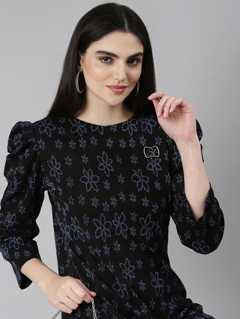 black self design shift dress - 20383472 - Standard Image - 4