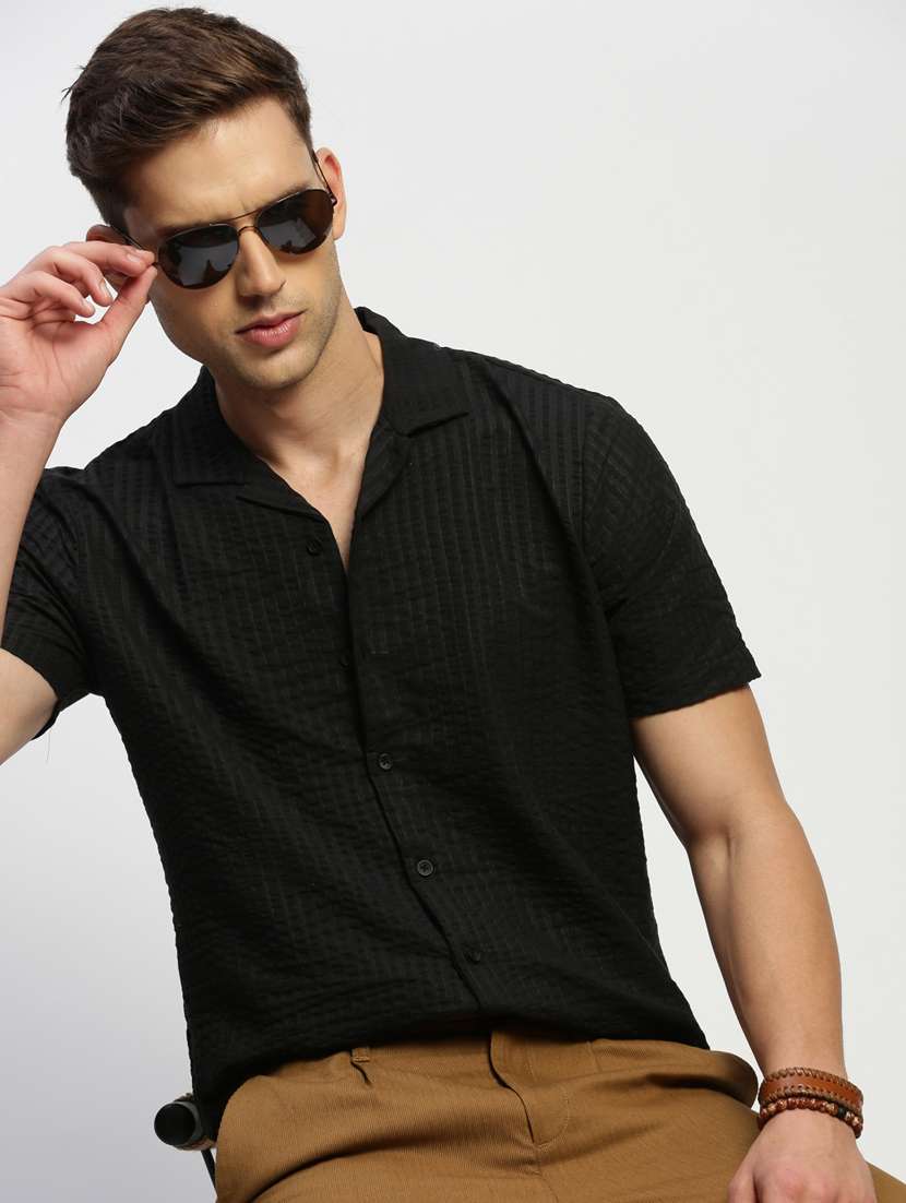 men black self design cotton blend casual shirt - 20384009 -  Standard Image - 4