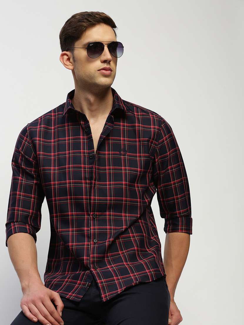 men navy blue checkered slim fit cotton blend casual shirt - 20384031 - Standard Image - 4