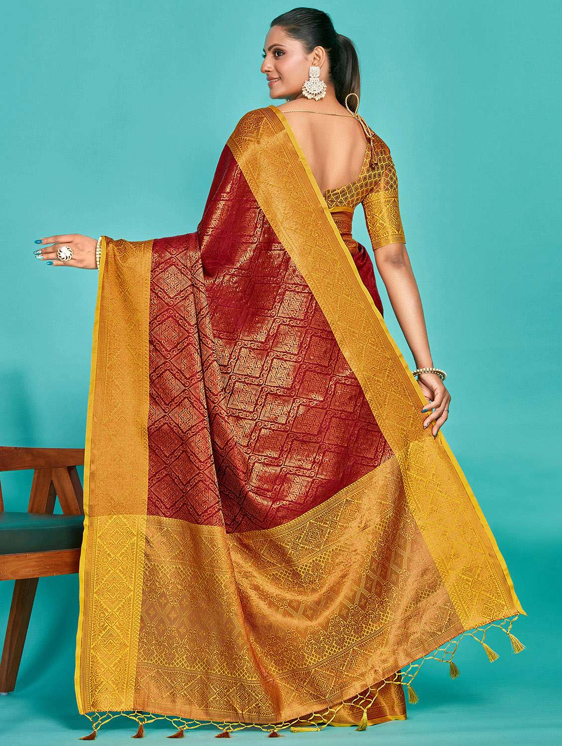 women's banarasi saree - 20384259 -  Standard Image - 1