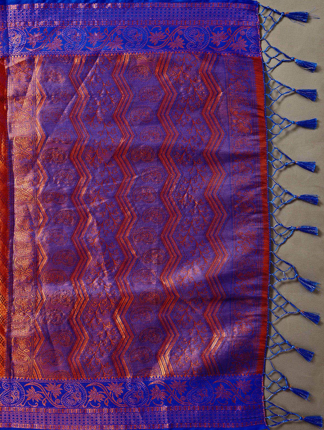 women's self design royal blue colored saree with blouse - 20384272 - Standard Image - 4