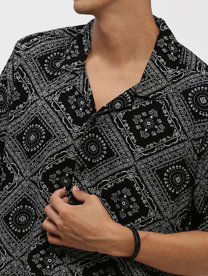men black block print cotton blend co-ord set - 20384318 -  Standard Image - 6