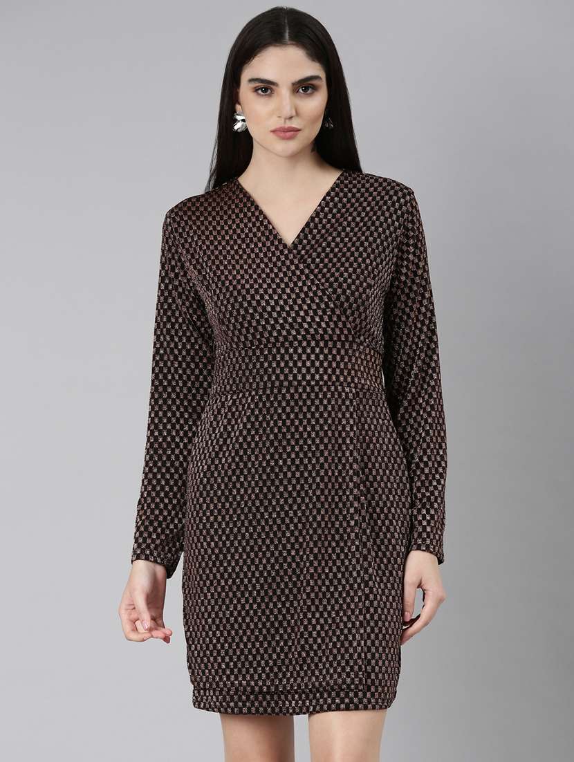 black self design wrap dress - 20384912 -  Zoom Image - 0